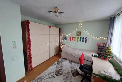 Casă cu Teren 1700 Mp în Unirii