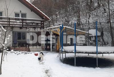 Casă individuală cu 4 camere cu Canalizare în Govăjdia - 1