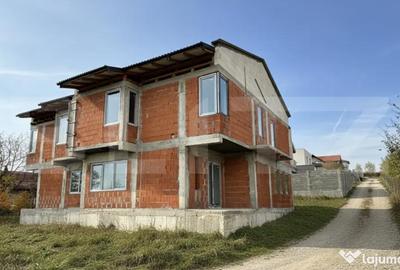 Casă cu 5 camere cu Teren 250 Mp în Dealuri Oradea - 4