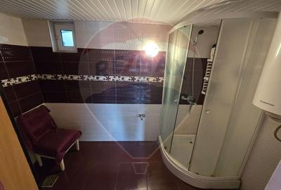 Casa / Vila cu 6 camere de vanzare - 7