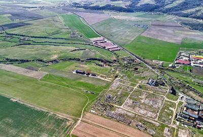 Teren intravilan industrial - 14