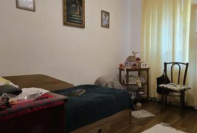 Apartament cu 3 camere decomandat în Zarand - 8