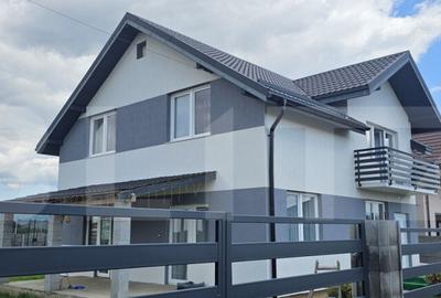 Casa cu 4 camere ?i 800 mp teren in Simeria. COMISION 0% - 2
