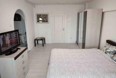 Garsonieră decomandată în Cazino - 2