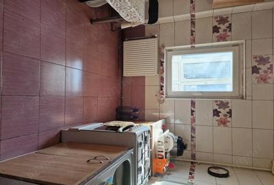 Apartament cu 2 camere decomandat în Rovine - 10