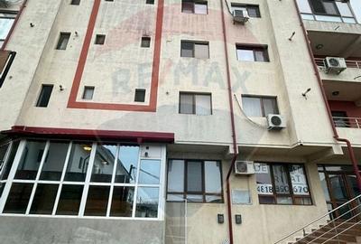VANZARE Apartament cu 3 camere in zona Voluntari - 26