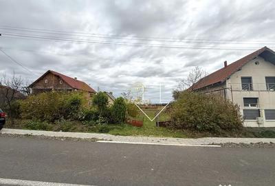 Teren de 1419 mp, în Medieșu Aurit - 1