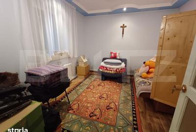 Casă cu 8 camere cu Teren 1500 Mp în Central - 6