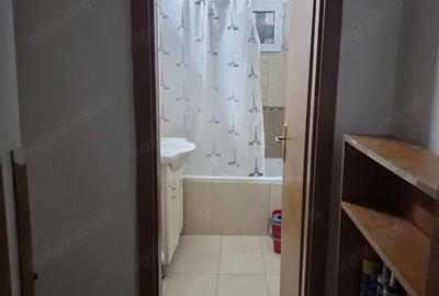 Apartament cu 4 camere semidecomandat în Militari - 9