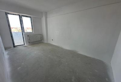 Apartament cu 2 camere decomandat în Mihai Viteazul