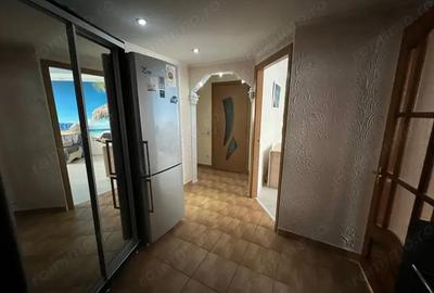 Ofer spre vanzare apartament de doua camere in zona Brancoveanu - 4