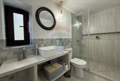Casa / Pensiune cu 12 camere de vanzare in zona Eforie Sud Constanta - 4