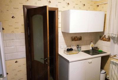Apartament cu 2 camere decomandat în Obor