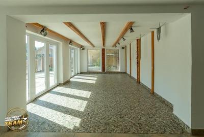 Casa cu spatiu comercial recomandat: locuinta si afacere:Central, Targu Secuiesc - 3