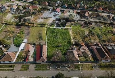 Casă cu Teren 1511 Mp în Central - 4