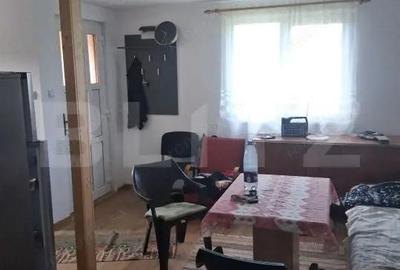 Casă cu 2 camere cu Teren 595 Mp în Câmpenești - 5