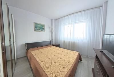 Apartament cu 3 camere decomandat, mobilat în Văcăresti