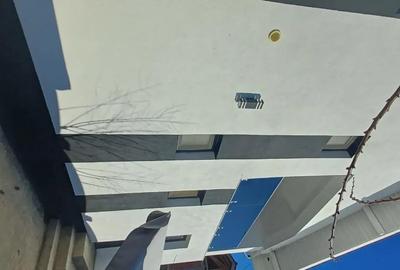 Casă cu Teren 502 Mp în Narciselor - 2