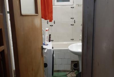 Apartament cu 4 camere decomandat în Titan - 6