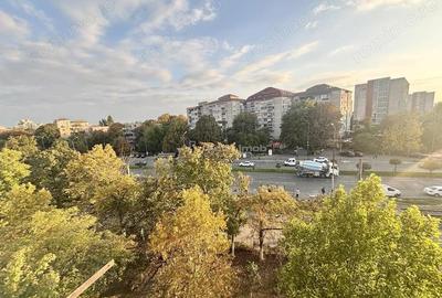 Apartament 4 camere Bulevardul Dacia - suprafata utila 70 mp - etaj 4 - 9