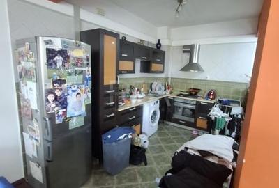 Apartament cu 2 camere decomandat, mobilat în Drumul Sării - 8