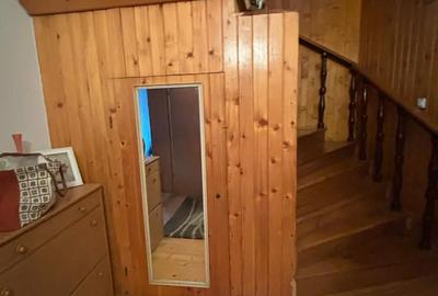 Casă cu 6 camere cu Teren 10000 Mp în Mehala