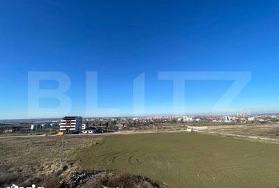 Casă cu Teren 2000 Mp în Lăpuș - 1