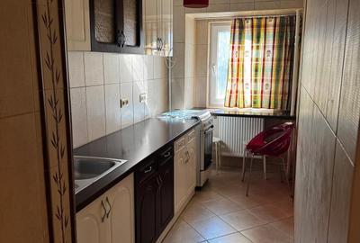 Garsonieră decomandată, mobilată în Vitan - 11