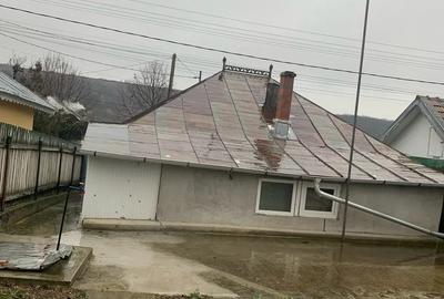 Vand casa in sat Hoceni - 2