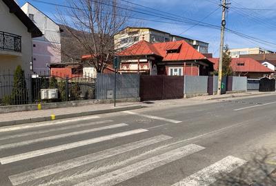 Teren de 510 mp, în Central - 4