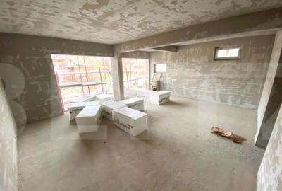 Casă cu 5 camere cu Teren 350 Mp în Central - 13