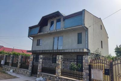 CUMPANA CENTRAL  vila p+2 - 7