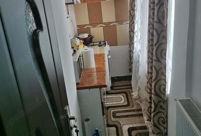 Apartament cu 2 camere decomandat în Deveselu - 14