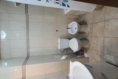 Inchiriez 3 camere Prima Sucevei Inchiriez 3 camere Prima Sucevei - 2