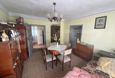 Casa de vanzare cu teren in suprafata de 3000 mp in comuna Creaca - 4