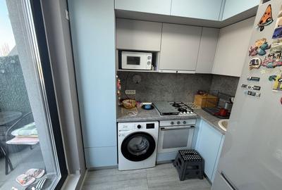 Apartament cu 3 camere decomandat, mobilat în Palazu Mare - 9