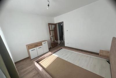 Caransebes, 4 Cam., Dec., Et., 1., Renovat., Pipirig Caransebes, 4 Cam., Dec., Et., 1., Renovat., Pipirig - 4