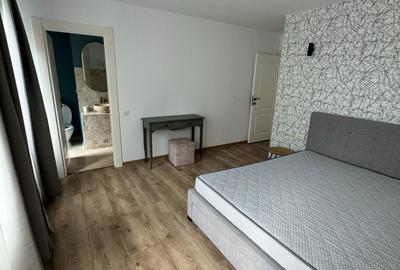 Apartament cu 4 camere decomandat în Central - 4