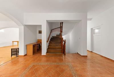 DE INCHIRIAT  Vila cu 14 camere PIPERA/VOLUNTARI/ROND OMV - 16