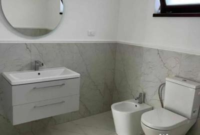 Casă cu 4 camere cu Teren 280 Mp în Central