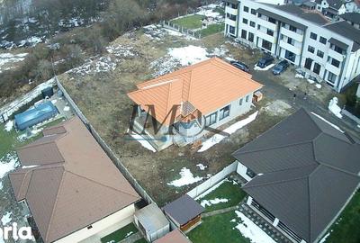 Casă cu 4 camere cu Teren 535 Mp în Micești - 9
