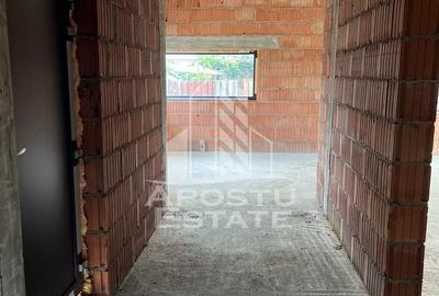 Casa individuala cu 4 camere si teren de 670 mp, Parta,  comision 0 - 13