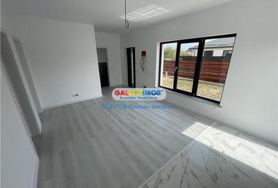 Casă cu 3 camere cu Teren 145 Mp în Crevedia - 11