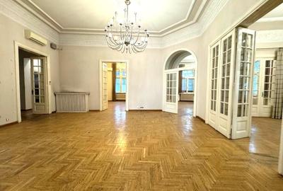 Casă cu 7 camere cu Canalizare în Dacia - 5