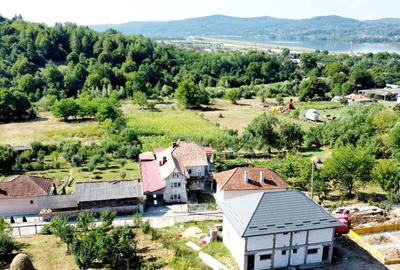 Casa la cheie , în Curtea de Argeș - 12
