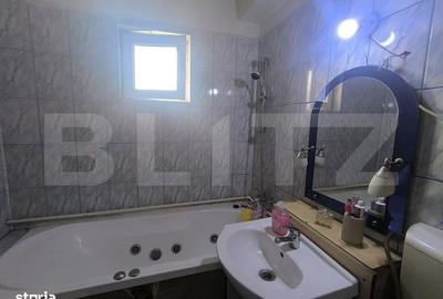 Apartament cu 4 camere decomandat, mobilat în Feldioara