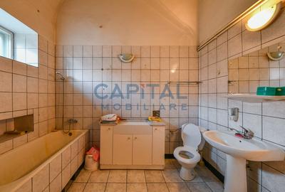 Casa in cladire istorica in centrul orasului Gherla - 24