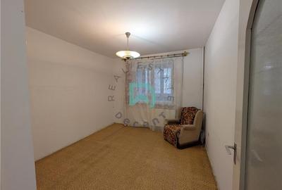 Apartament cu 3 camere semidecomandat în Griviței - 2