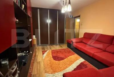 Apartament cu 4 camere decomandat în 9 Mai - 11