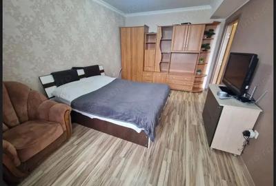 De inchiriat apartament o camera zona centrala - 3